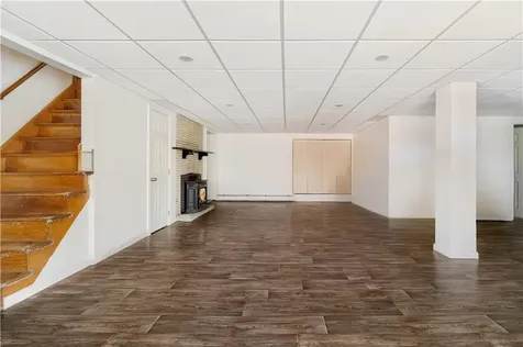 1 Barway Lane Cumberland RI 02864