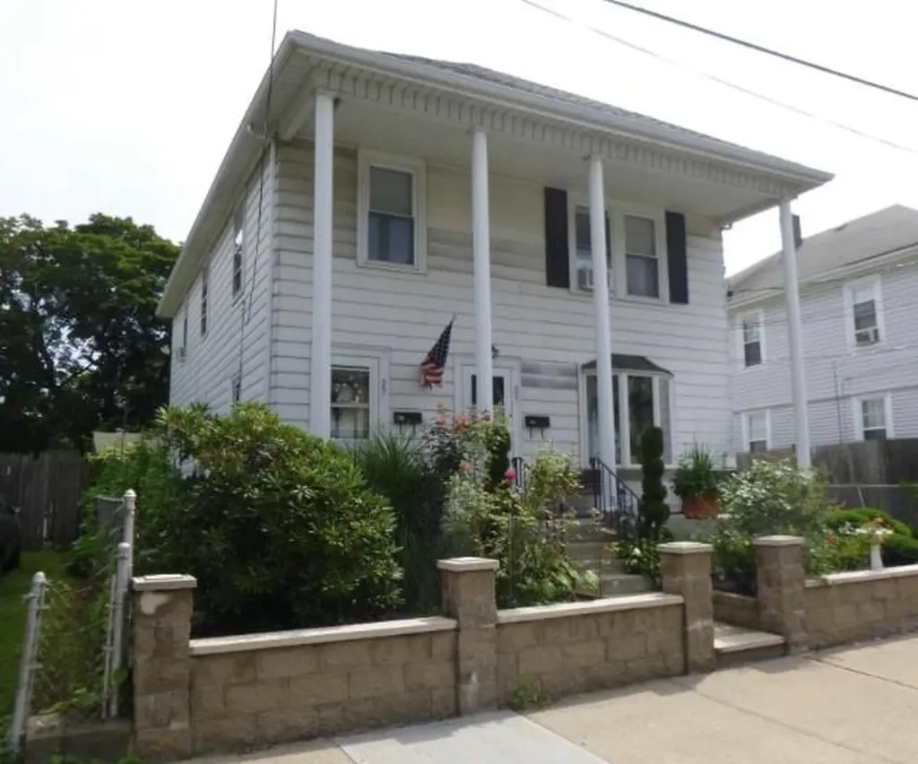 25 Burke Street Pawtucket RI 02861