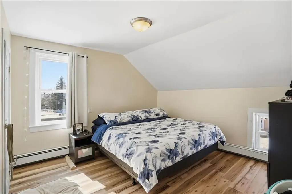 20 22 Mount Pleasant View Avenue Cumberland RI 02864