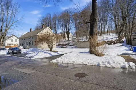 20 22 Mount Pleasant View Avenue Cumberland RI 02864