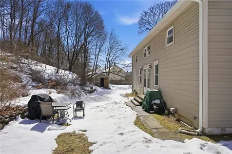 20 22 Mount Pleasant View Avenue Cumberland RI 02864