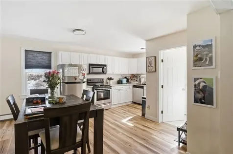 20 22 Mount Pleasant View Avenue Cumberland RI 02864