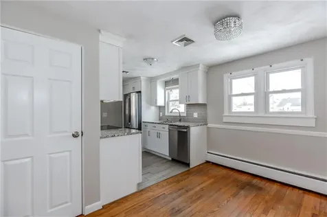 266 Vineyard Road Warwick RI 02889