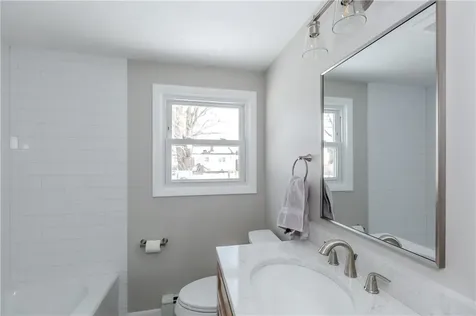 266 Vineyard Road Warwick RI 02889