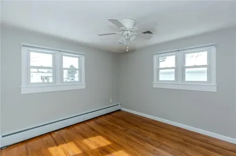 266 Vineyard Road Warwick RI 02889