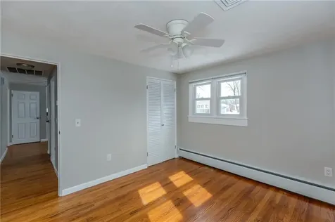 266 Vineyard Road Warwick RI 02889