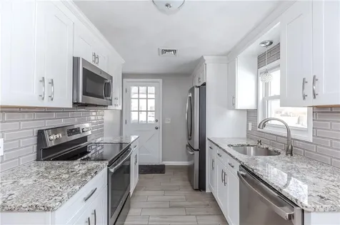 266 Vineyard Road Warwick RI 02889