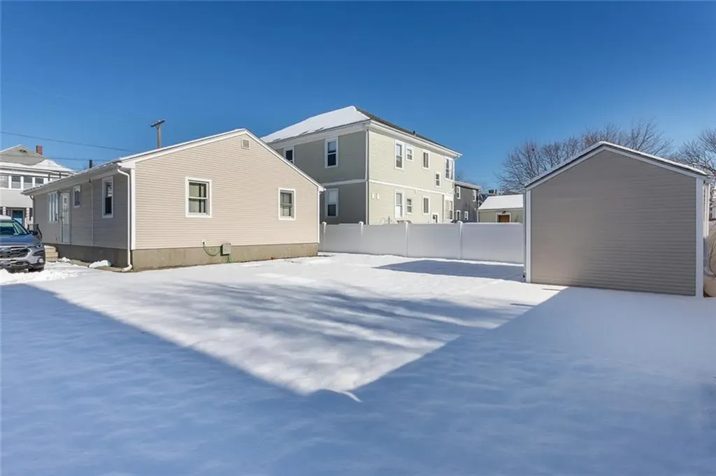 275 Columbus Avenue Pawtucket RI 02861