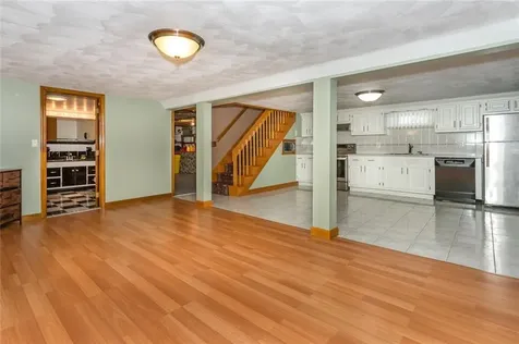 275 Columbus Avenue Pawtucket RI 02861