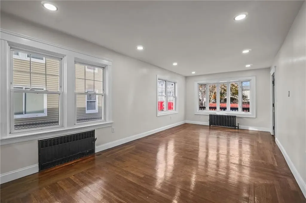 293 Webster Avenue Cranston RI 02920