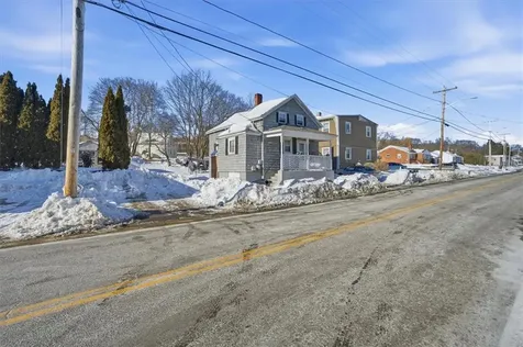 208 Simmonsville Avenue Johnston RI 02919