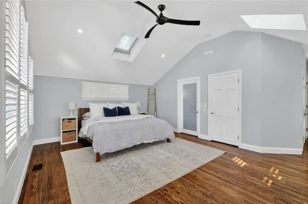 92 Locust Street Portsmouth RI 02871