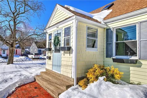 12 Collation Circle North Kingstown RI 02852