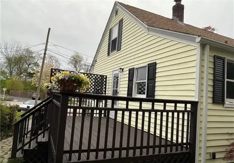 12 Collation Circle North Kingstown RI 02852