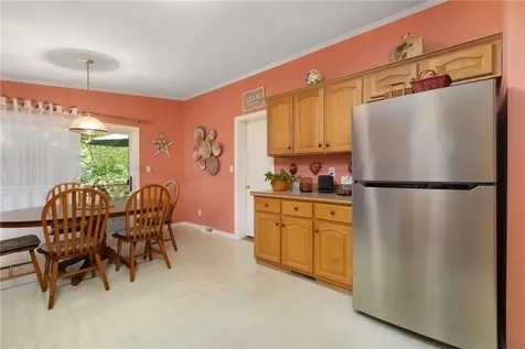 8 King Philip Road Coventry RI 02816