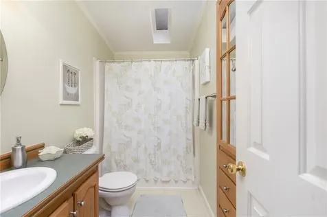 8 King Philip Road Coventry RI 02816