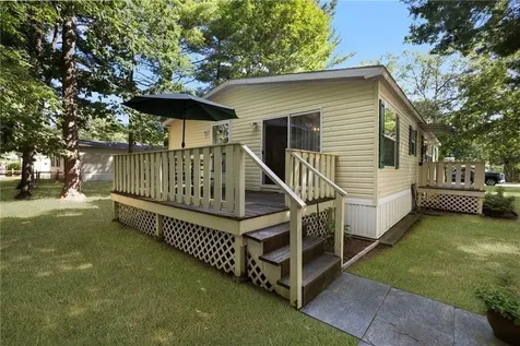 8 King Philip Road Coventry RI 02816