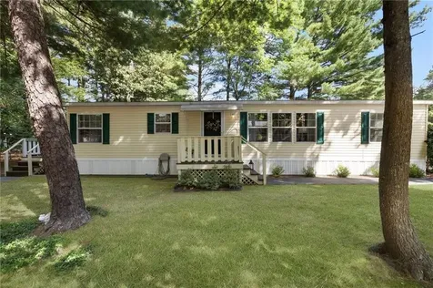 8 King Philip Road Coventry RI 02816