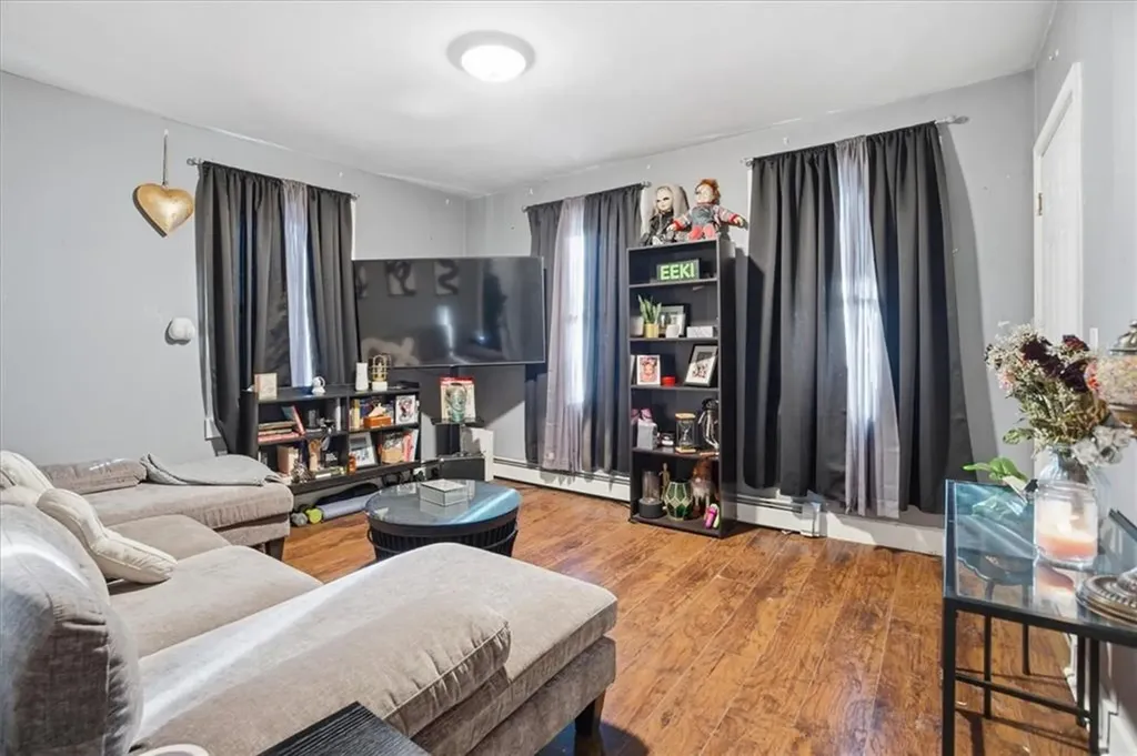 182 Ocean Street Providence RI 02905