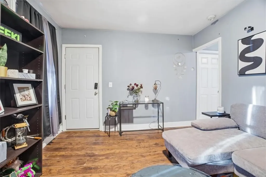 182 Ocean Street Providence RI 02905
