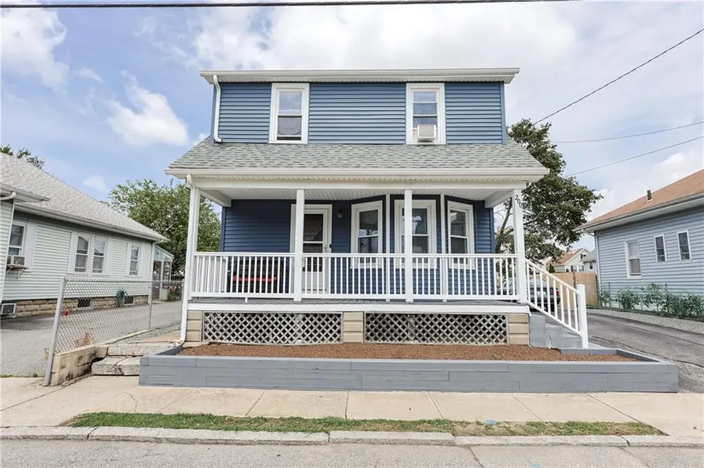 200 Woodward Avenue East Providence RI 02914