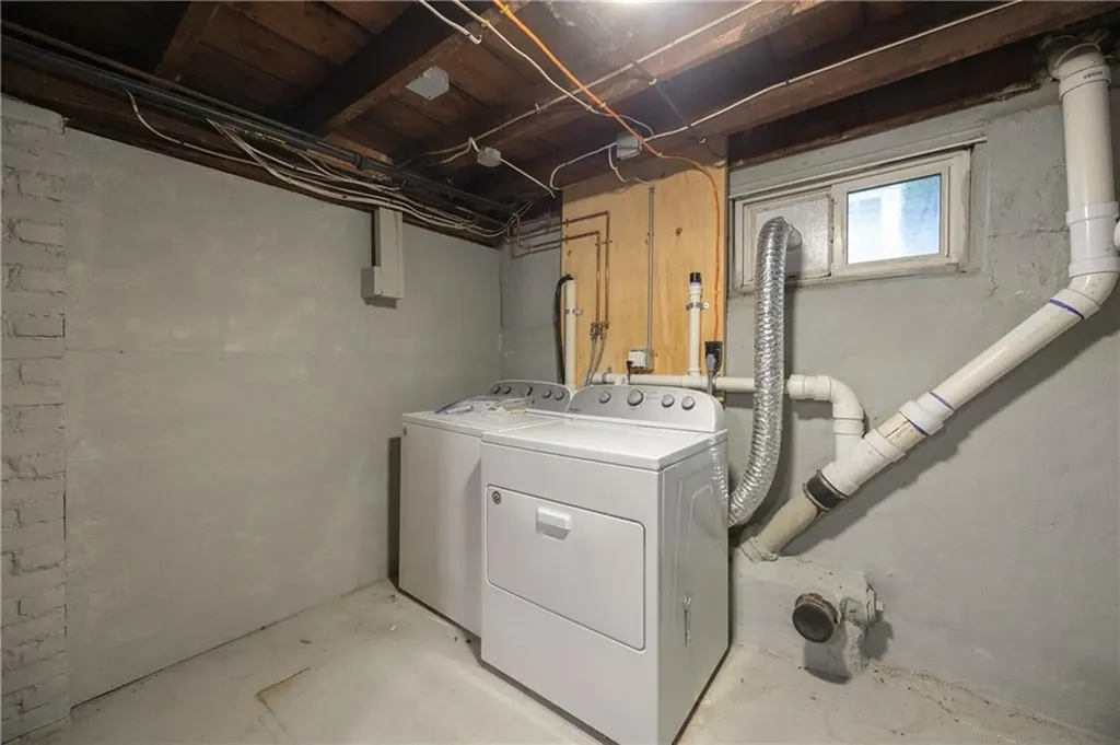 200 Woodward Avenue East Providence RI 02914