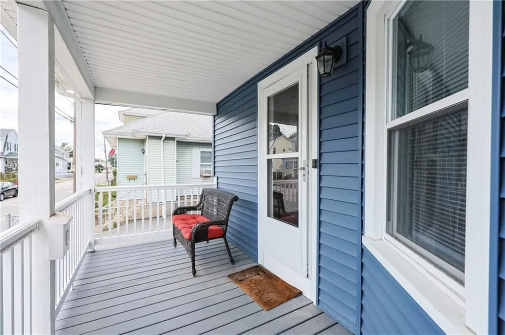 200 Woodward Avenue East Providence RI 02914