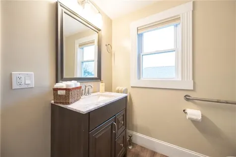 200 Woodward Avenue East Providence RI 02914