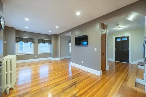 200 Woodward Avenue East Providence RI 02914