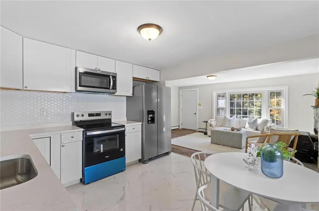 400 Schooner Avenue Jamestown RI 02835