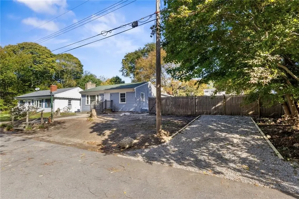 400 Schooner Avenue Jamestown RI 02835