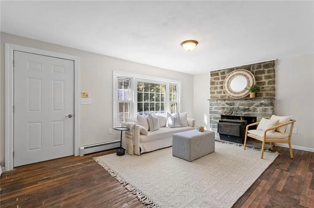 400 Schooner Avenue Jamestown RI 02835