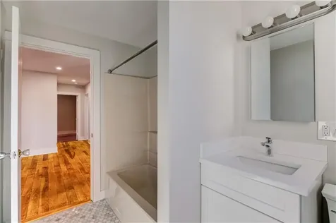 38 Morningside Lane Portsmouth RI 02871