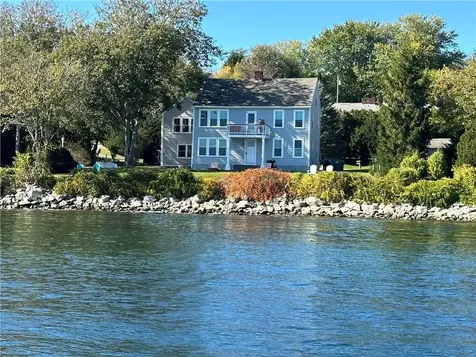 38 Morningside Lane Portsmouth RI 02871