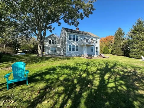 38 Morningside Lane Portsmouth RI 02871