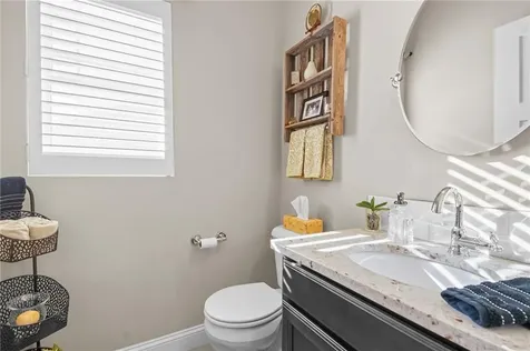 32 Morningside Drive North Kingstown RI 02852