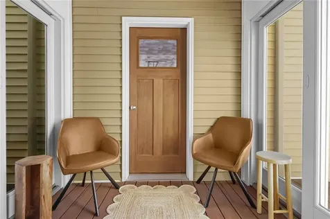 32 Morningside Drive North Kingstown RI 02852