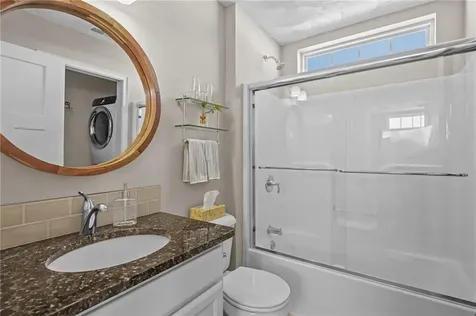 32 Morningside Drive North Kingstown RI 02852