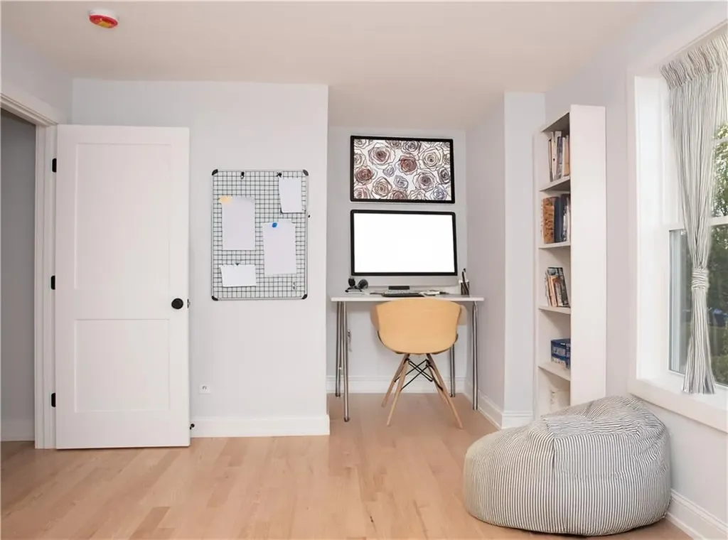 14 Recess Lane Warwick RI 02886