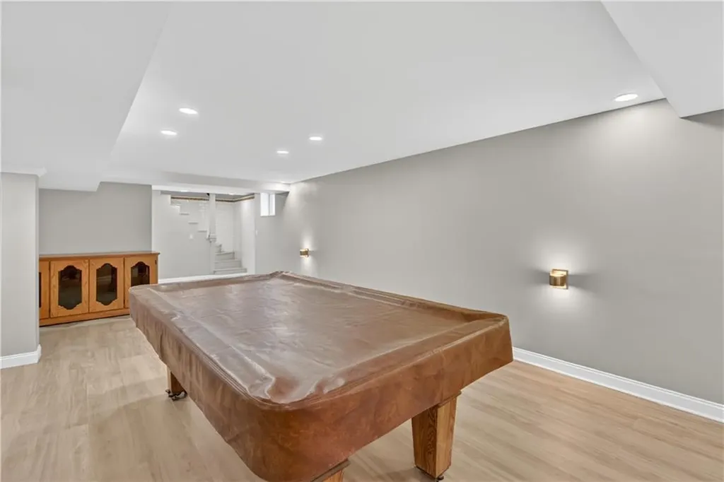 211 Pinnery Avenue Warwick RI 02886