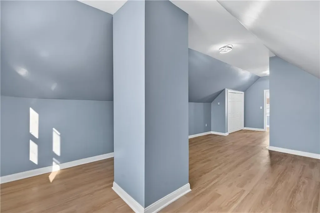 211 Pinnery Avenue Warwick RI 02886