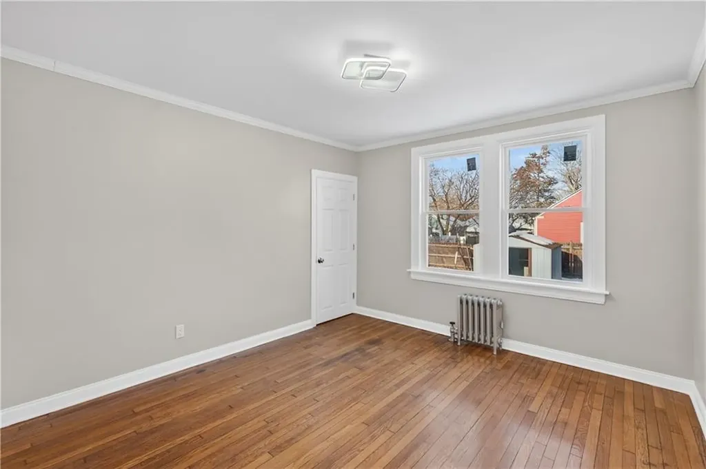 211 Pinnery Avenue Warwick RI 02886