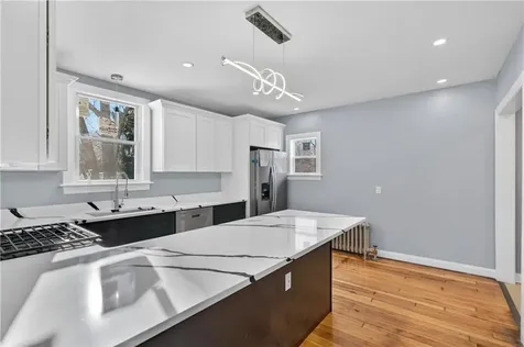 211 Pinnery Avenue Warwick RI 02886