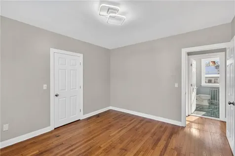 211 Pinnery Avenue Warwick RI 02886