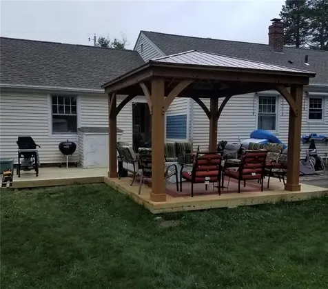 1283 Douglas Pike Smithfield RI 02917