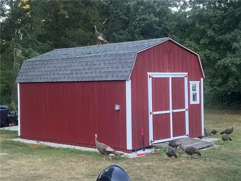 1283 Douglas Pike Smithfield RI 02917