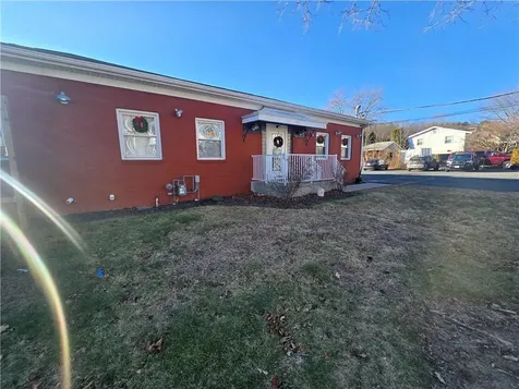 48 School Street Lincoln RI 02802
