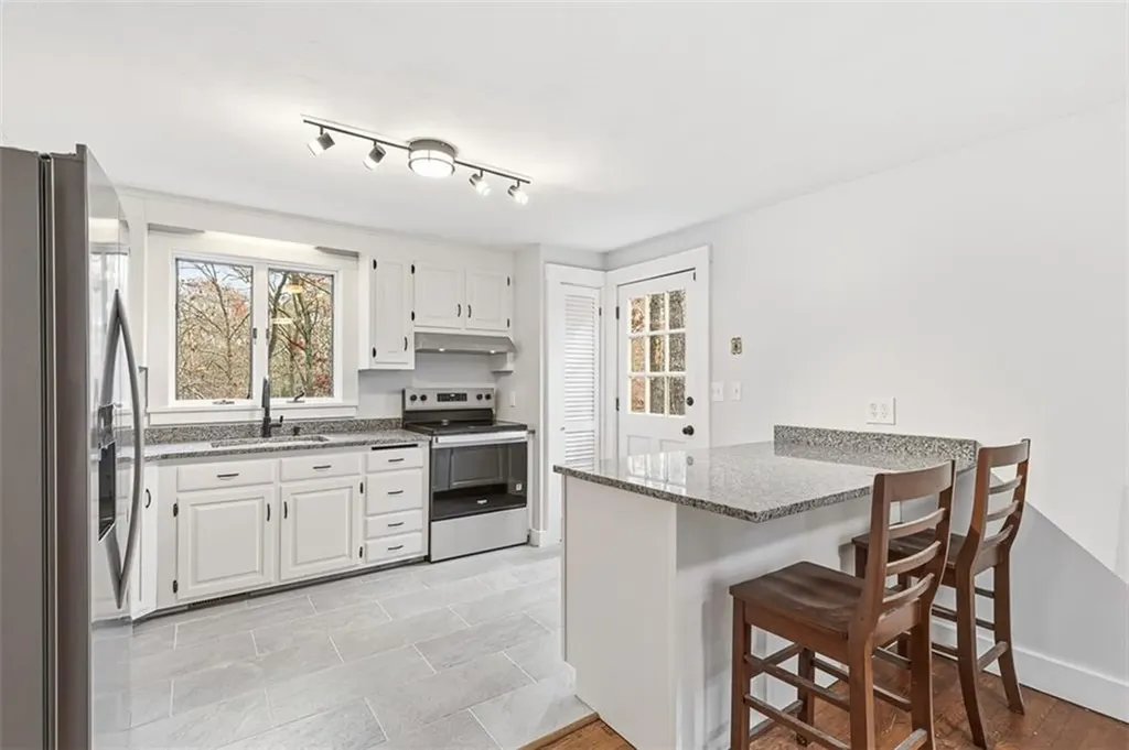 135 Ross Hill Road Charlestown RI 02813