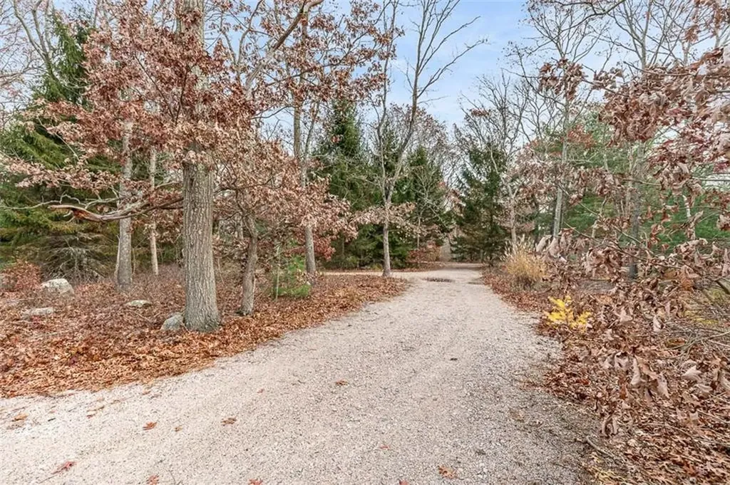 135 Ross Hill Road Charlestown RI 02813
