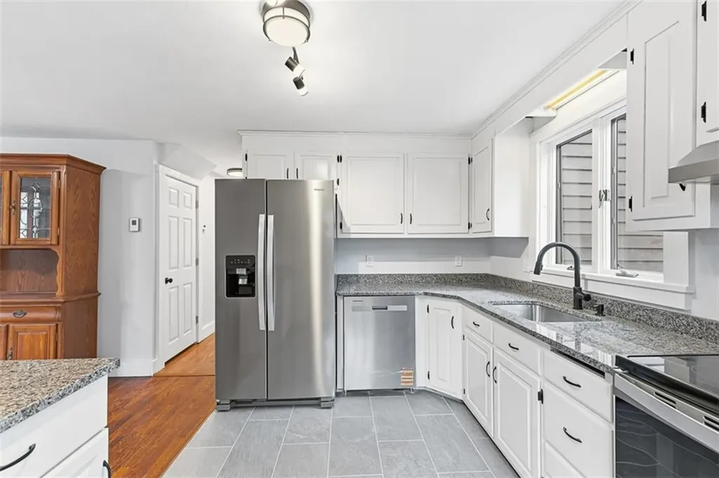 135 Ross Hill Road Charlestown RI 02813